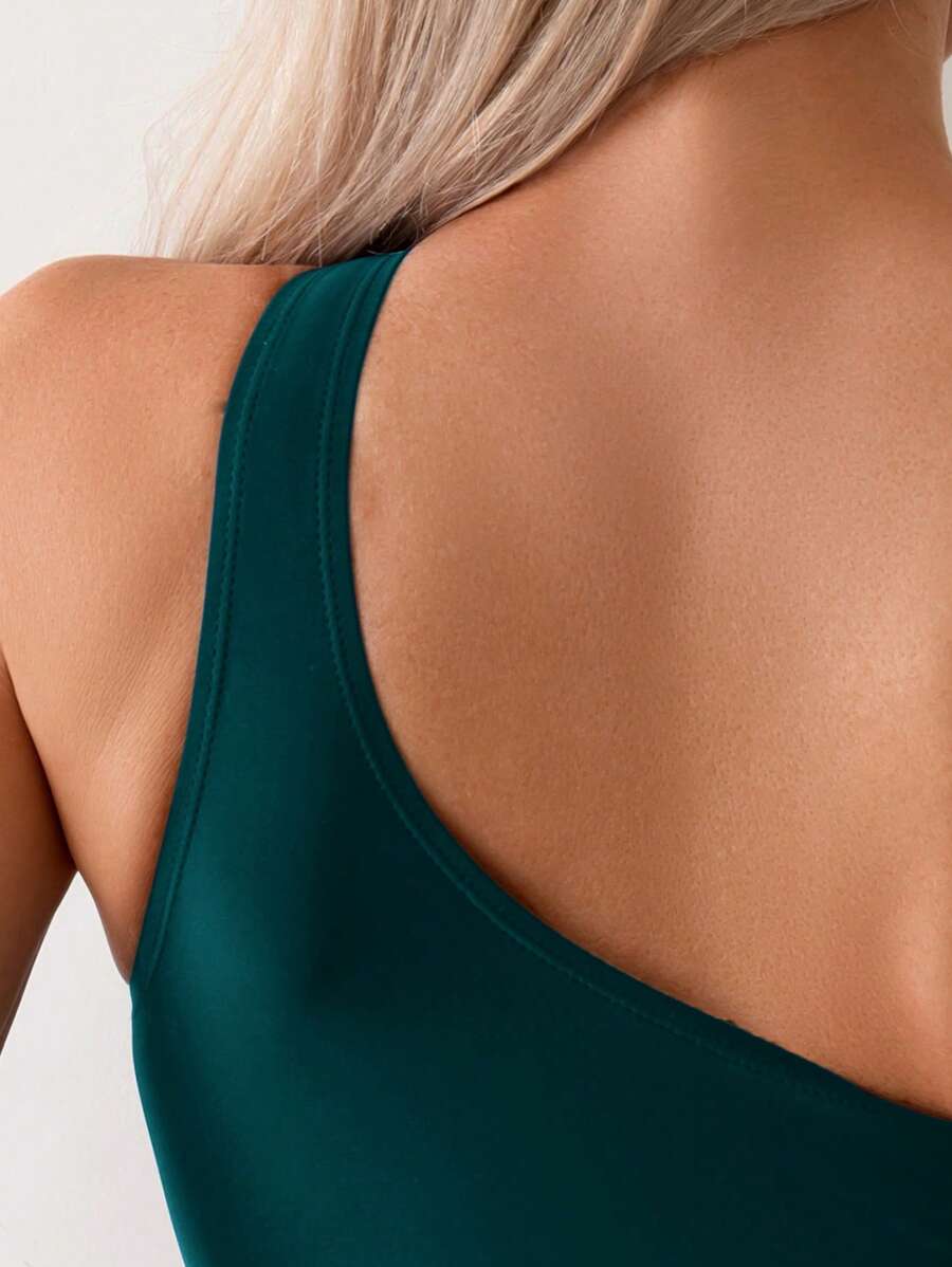 Maiô Infinity Cut One Shoulder