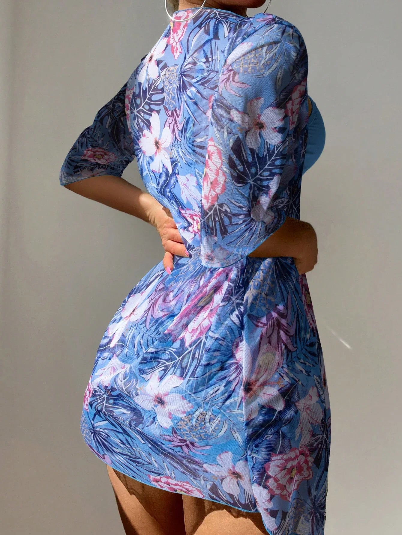 Conjunto de Biquíni 3 Peças Estampa Tropical