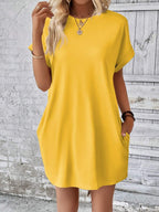 Vestido Curto Camiseta com Bolsos e Manga Morcego - La Lecce