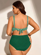 Biquíni Plus Size com Fivela
