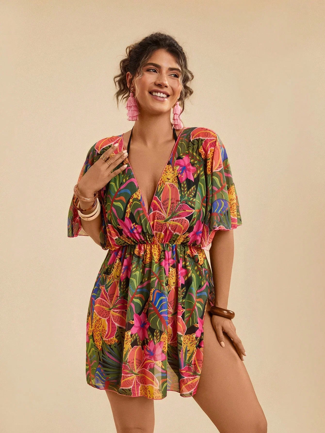 Saída de Praia Plus Size Tie Back