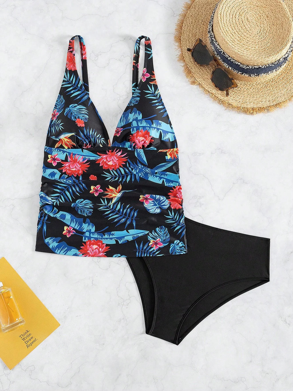 Tankini com Decote V e Costas Abertas