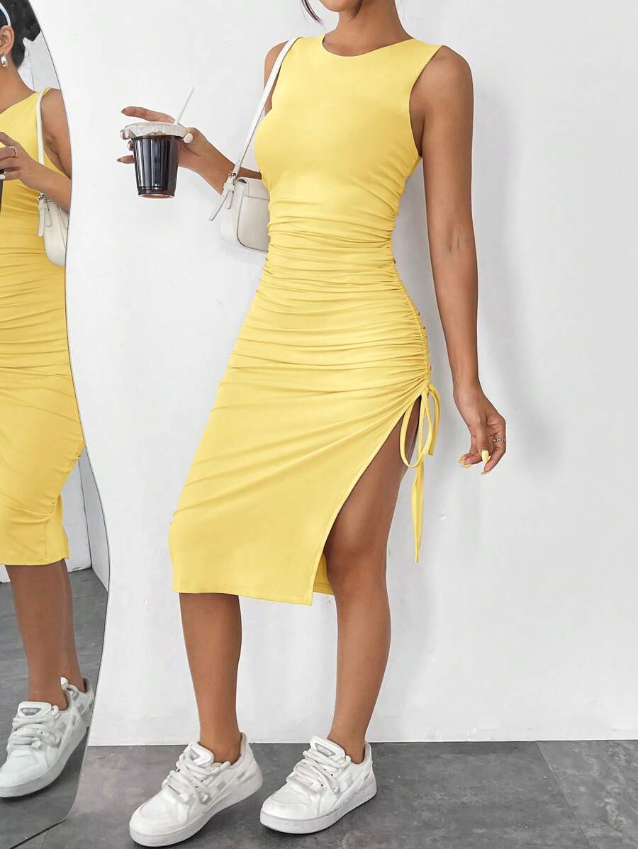 Vestido Midi Justo com Cordão e Fenda Lateral - La Lecce