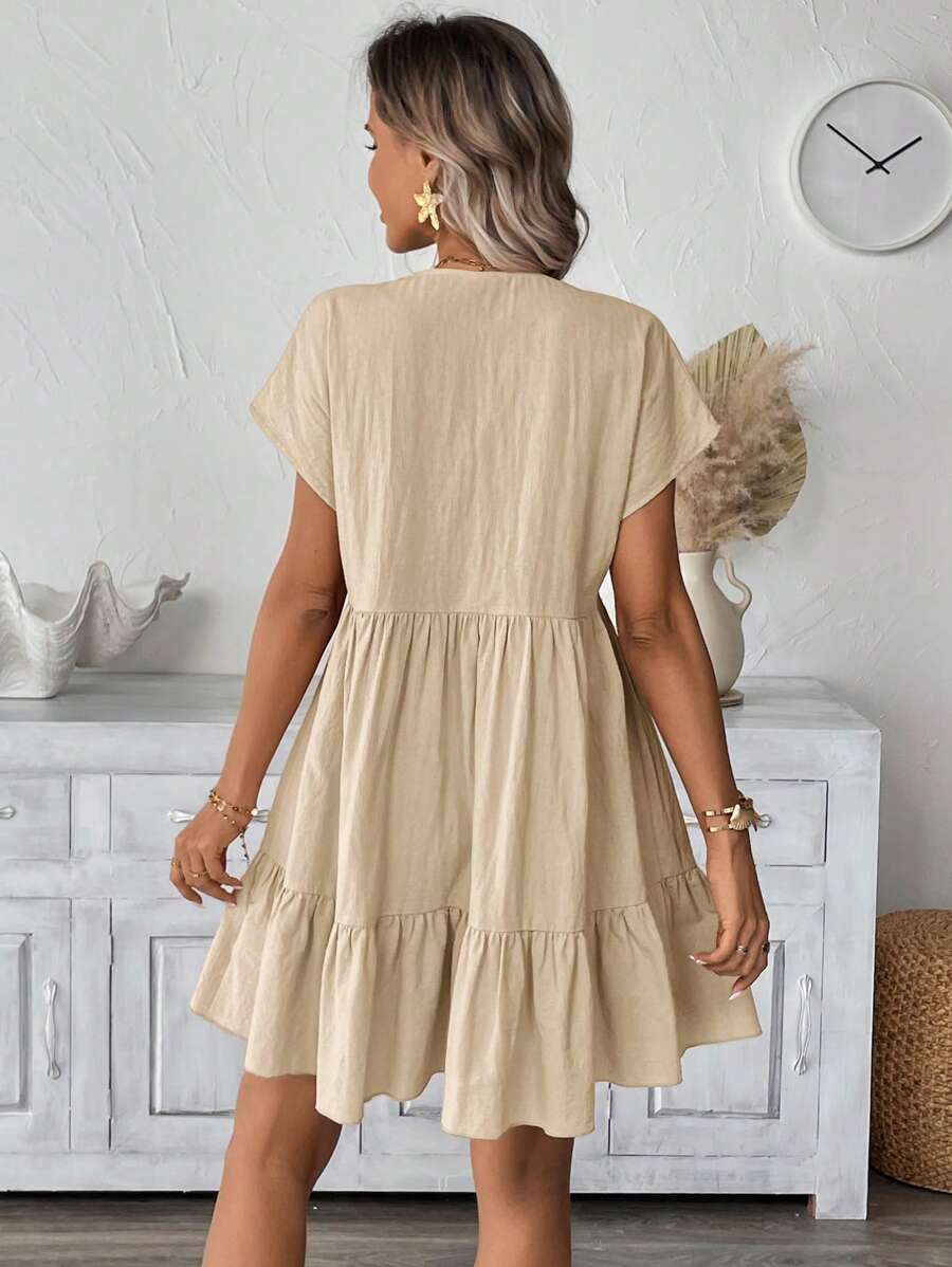 Vestido Curto Boho com Babado e Detalhe em Pompom - La Lecce