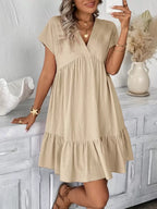 Vestido Curto Boho com Babado e Detalhe em Pompom - La Lecce