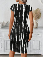 Vestido Midi Justo com Detalhe Torcido e Botões - La Lecce