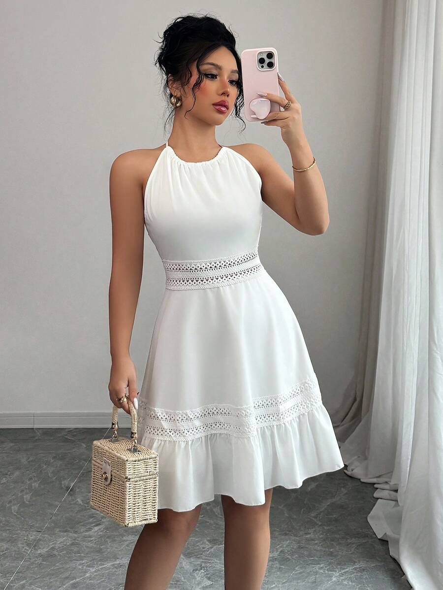 Vestido Curto Frente Única com Babado e Laço - La Lecce