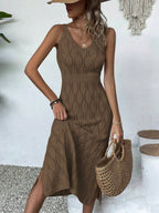 Vestido Longo de Tricô Decote V com Fenda na Barra
