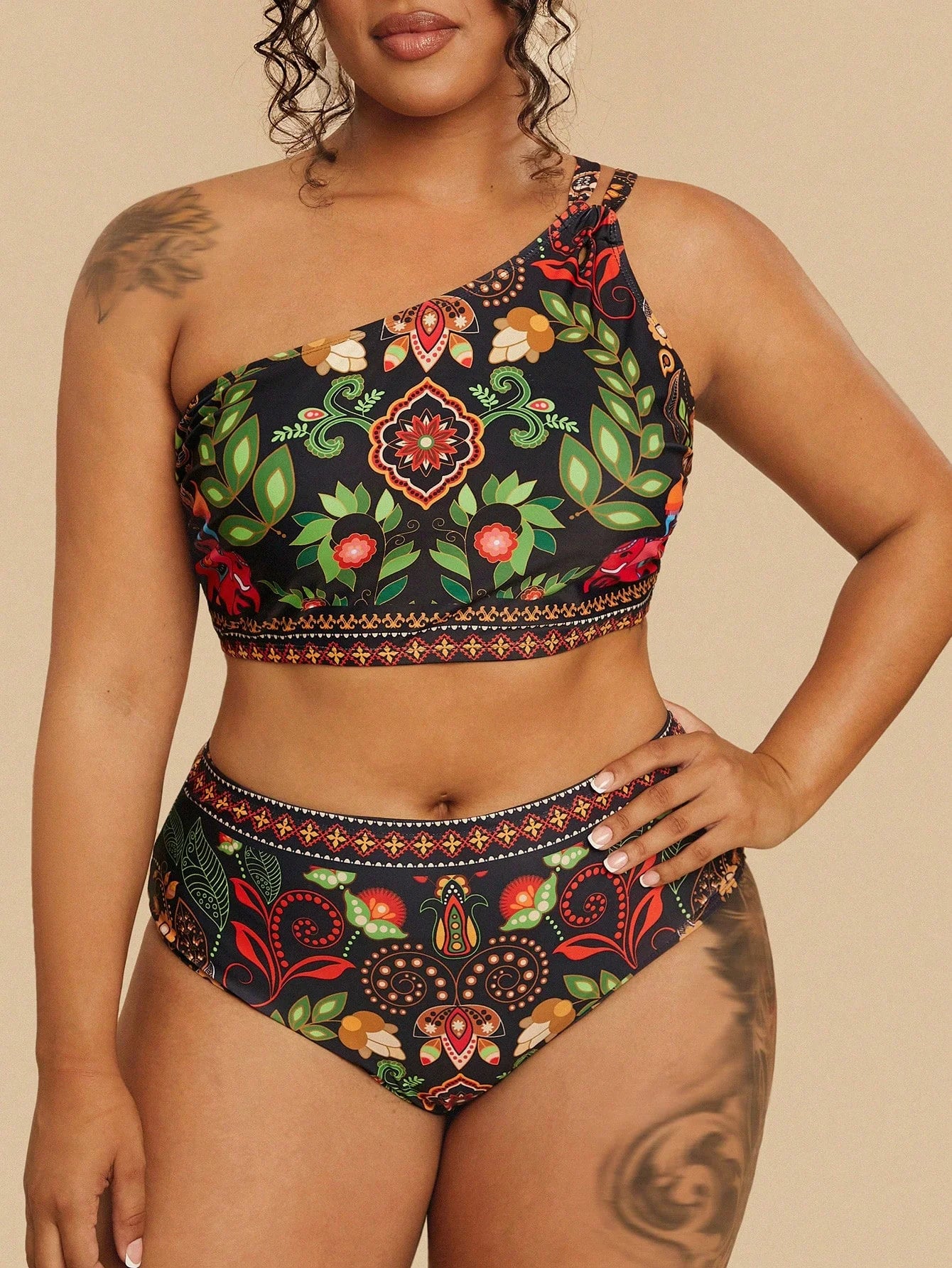 Biquíni Plus Size Ombro Único
