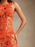 Vestido Longo com Estampa de Palmeira e Aberturas Laterais - La Lecce
