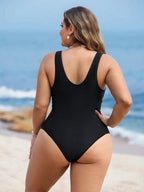 Maiô Plus Size Listrado com Decote U
