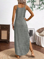 Vestido Longo de Alças com Listras Verticais e Fenda - La Lecce