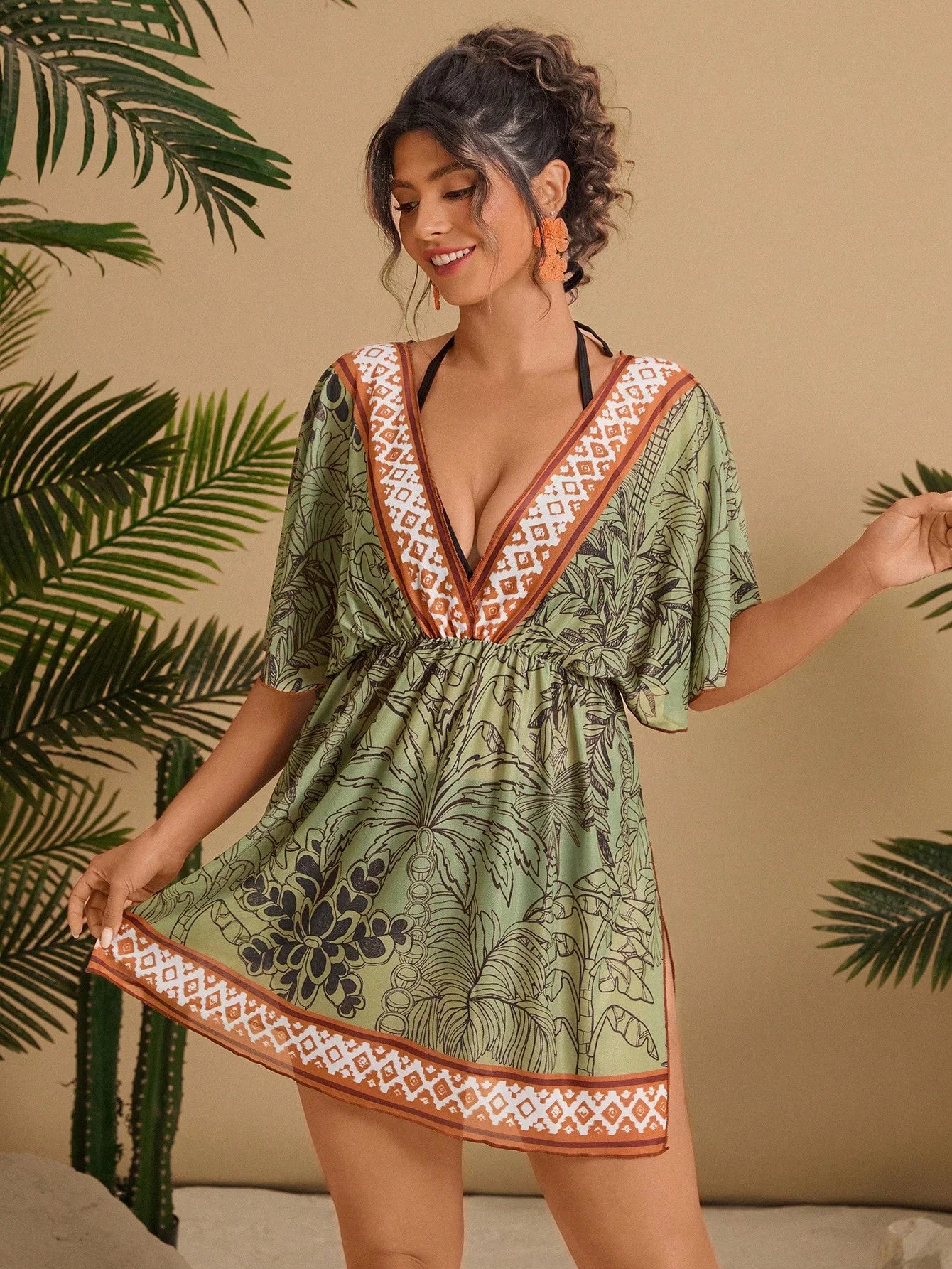 Saída de Praia Plus Size Tie Back