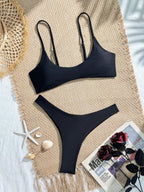 Biquíni Bandeau Minimalista com Fivela