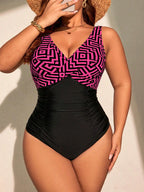 Maiô Plus Size Geométrico Transparente