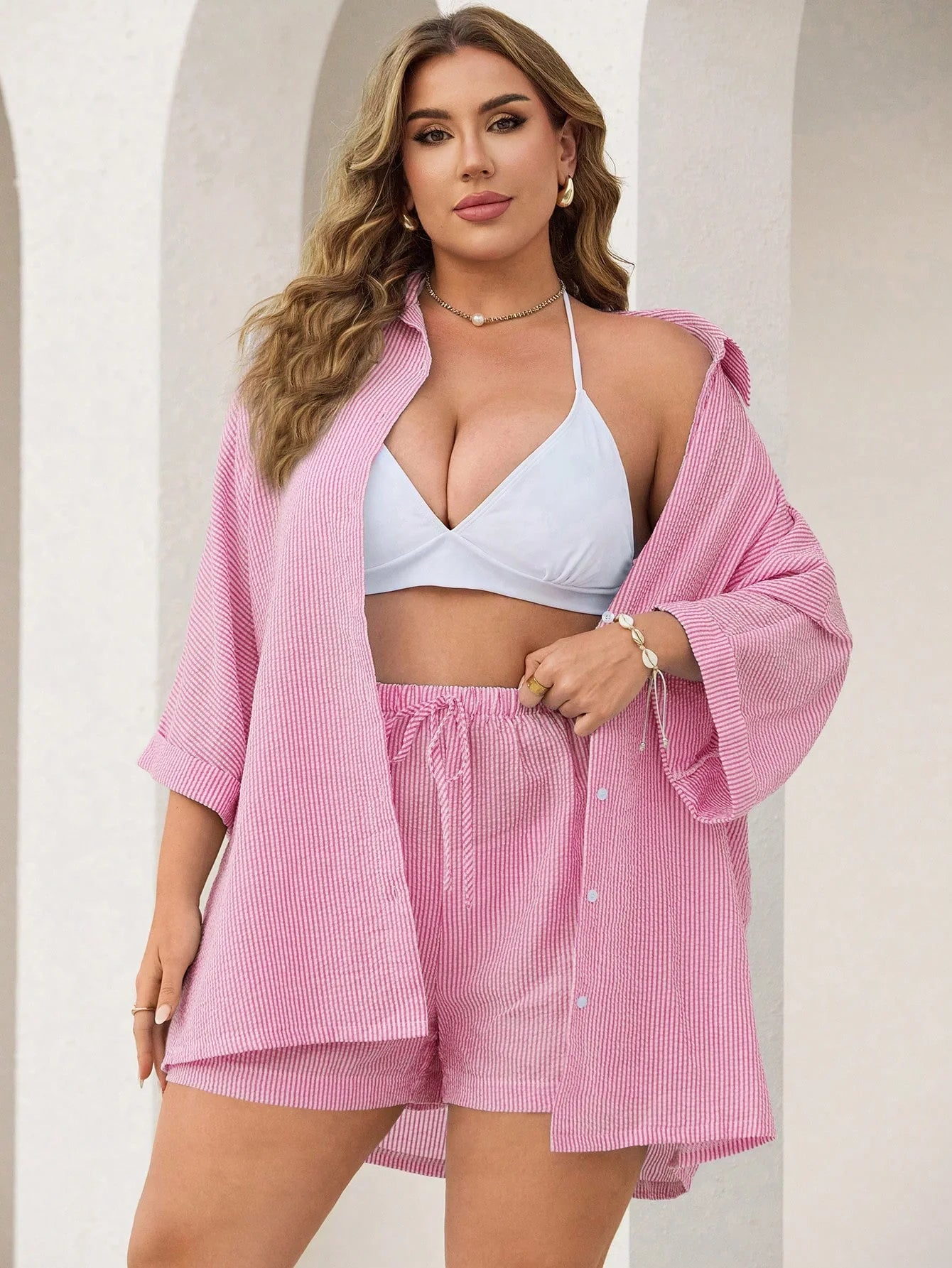 Conjunto Plus Size Listrado com Botões
