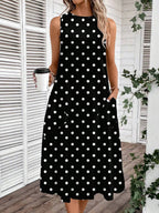 Vestido Midi Poá com Gola Redonda e Bolsos - La Lecce