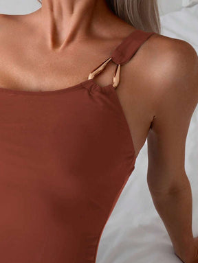Maiô One Shoulder Golden Detail