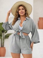 Conjunto Plus Size Listrado com Botões