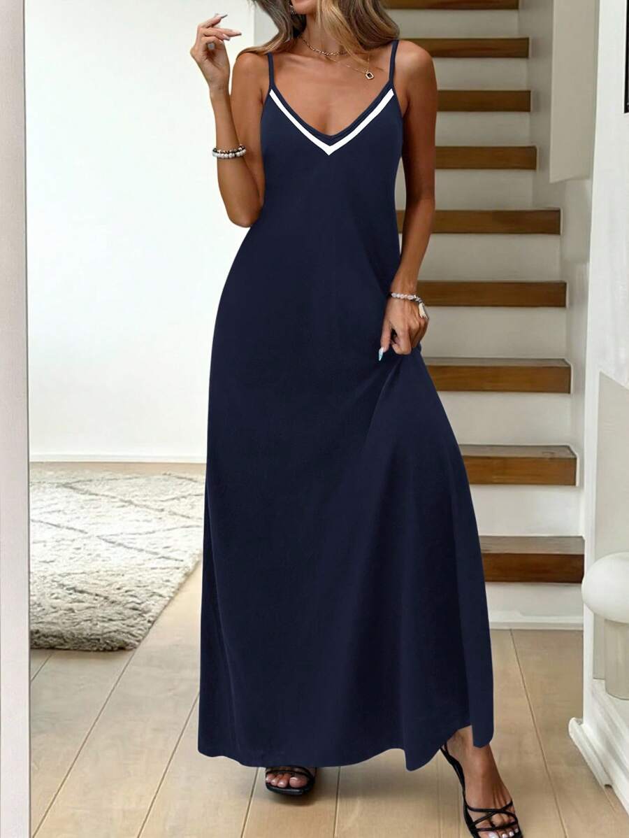 Vestido Longo de Malha com Cintura Contrastada e Costas Abertas - La Lecce