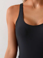 Conjunto de Praia com Saia Transpassada e Nó Lateral