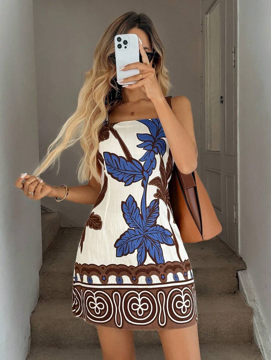Vestido Mini de Alças com Estampa de Coqueiro e Costas Abertas - La Lecce
