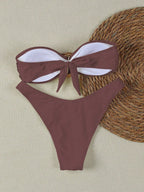 Biquíni Bandeau com Anel e Corte Alto