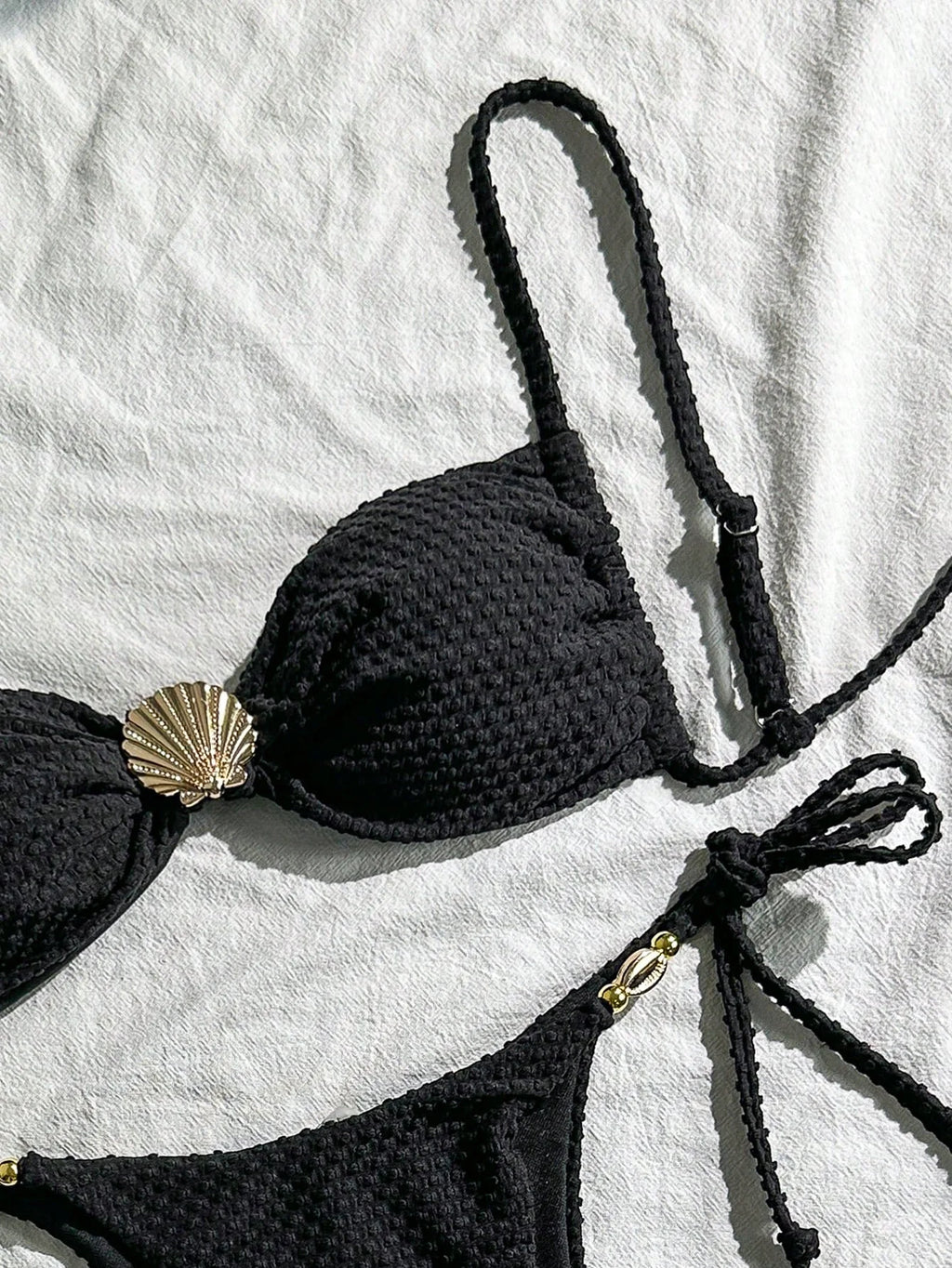 Biquíni Alças Finas com Tie Back e Nó Lateral