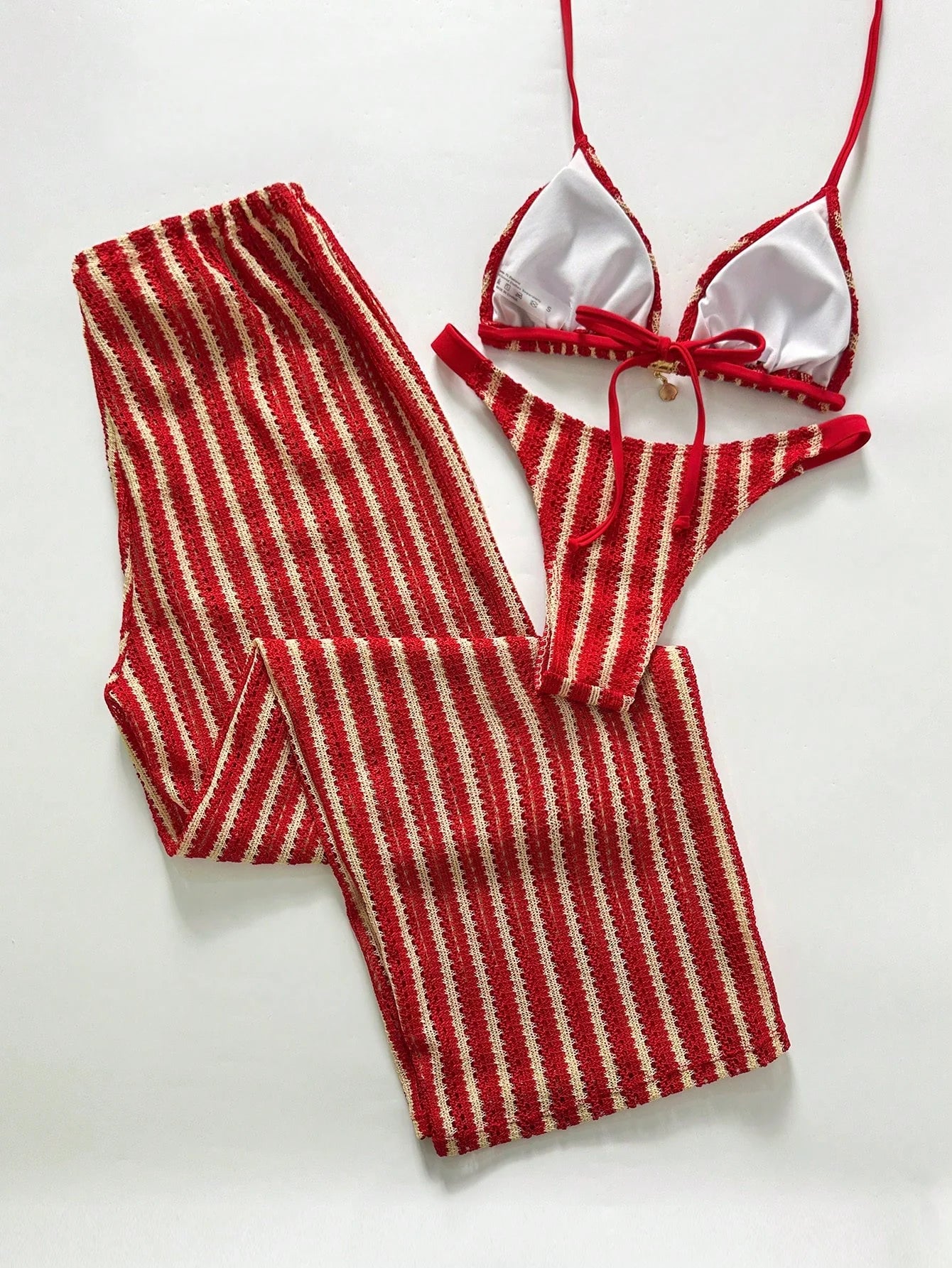 Conjunto de Biquíni Triangular com Top Longo 3 Peças