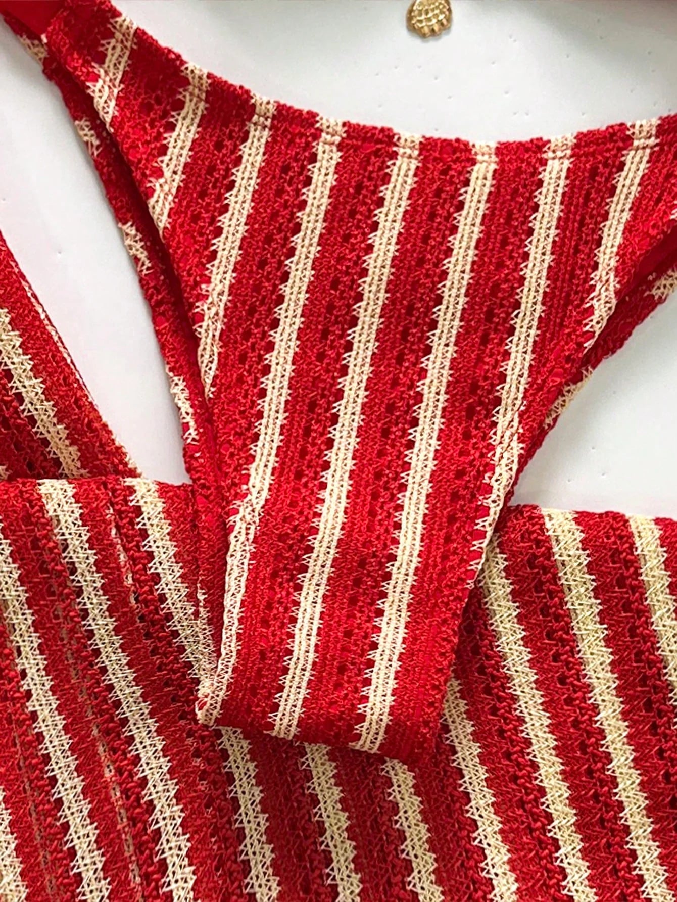 Conjunto de Biquíni Triangular com Top Longo 3 Peças
