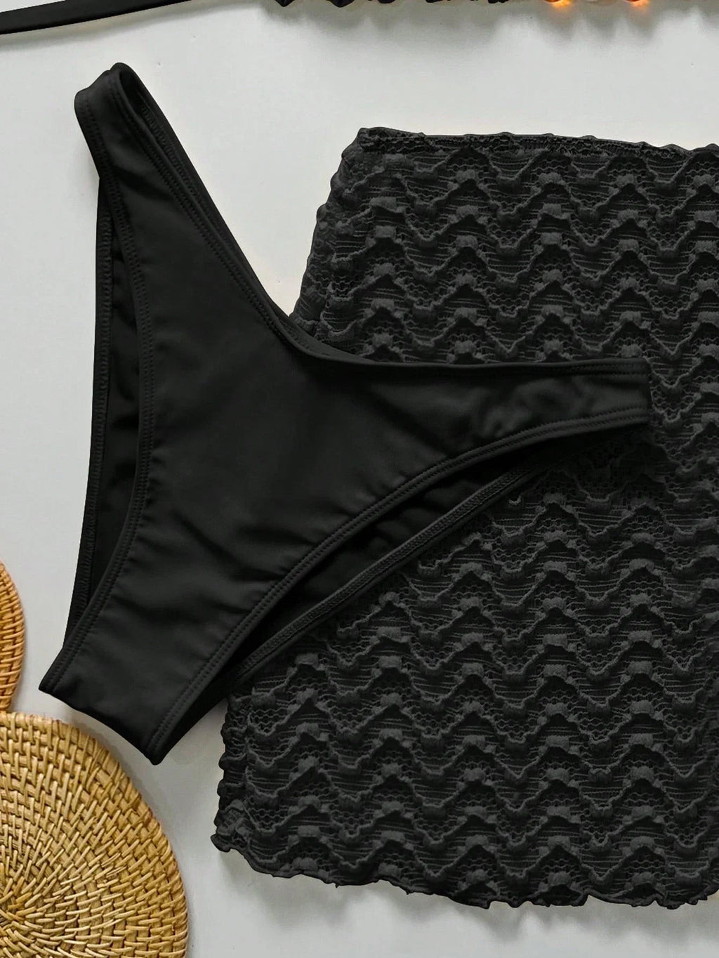 Conjunto de Biquíni 3 Peças Texturizado com Saia