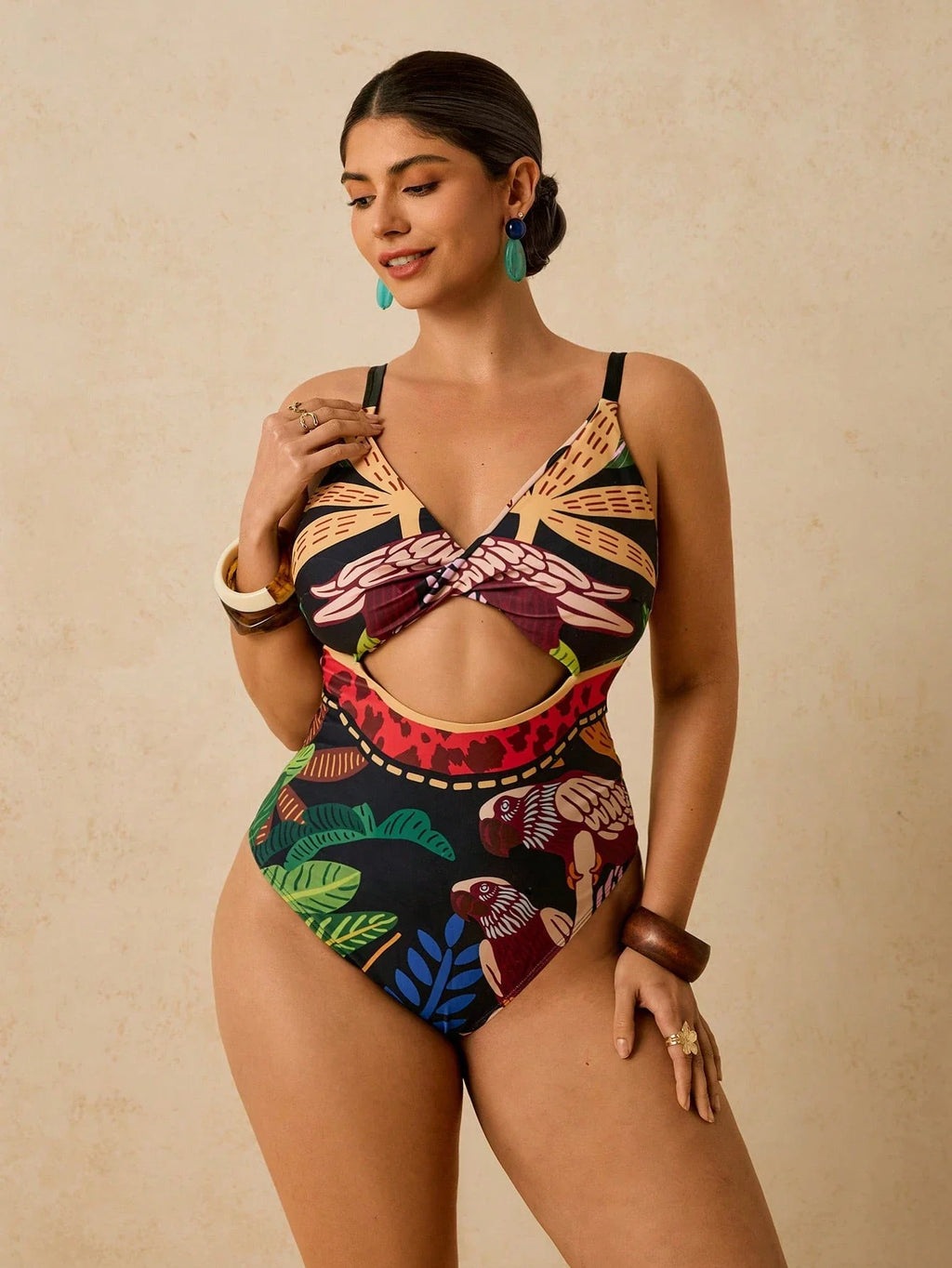Maiô Plus Size Tropical com Ziguezague
