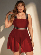 Maiô Plus Size com Saia Longa
