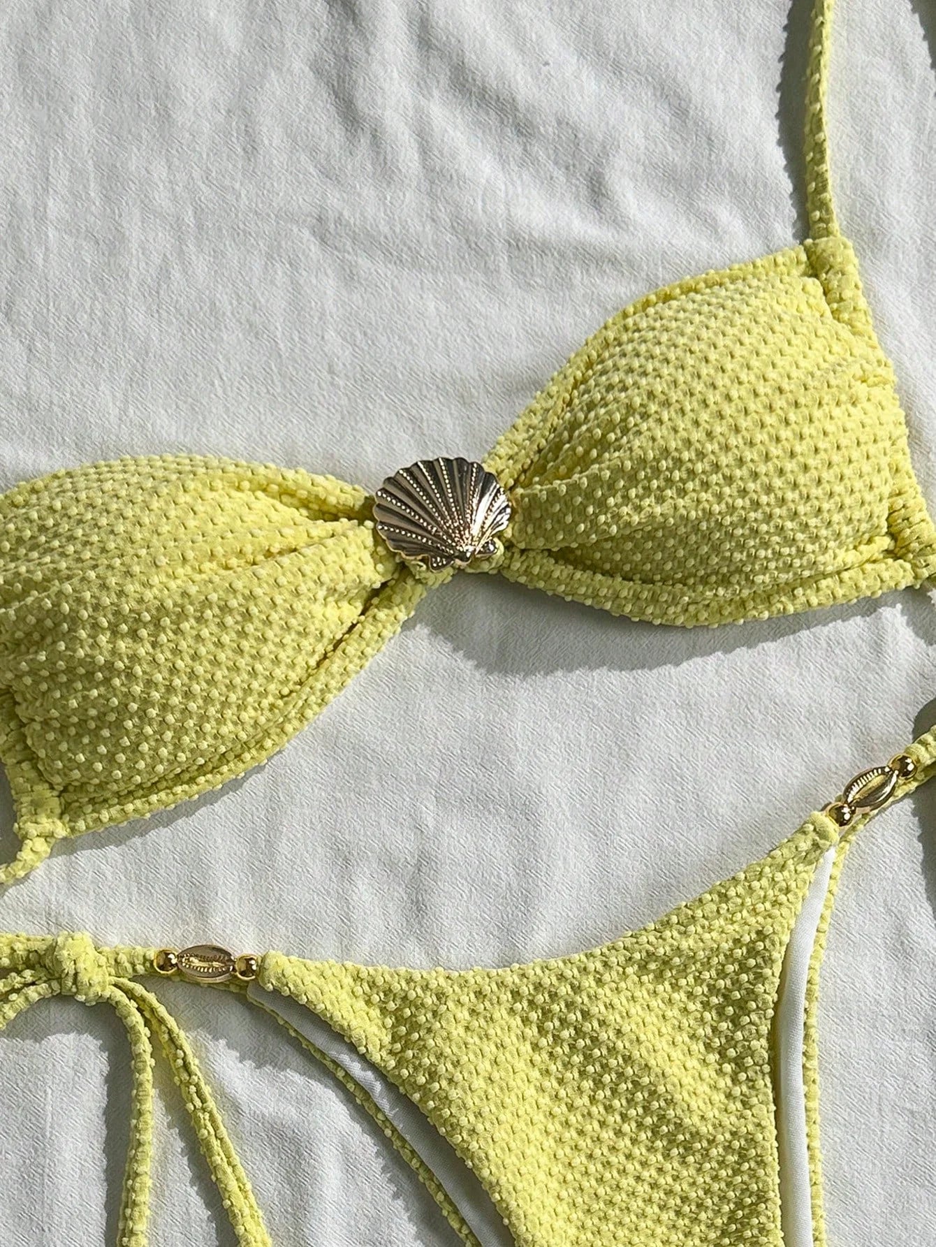 Biquíni Alças Finas com Tie Back e Nó Lateral