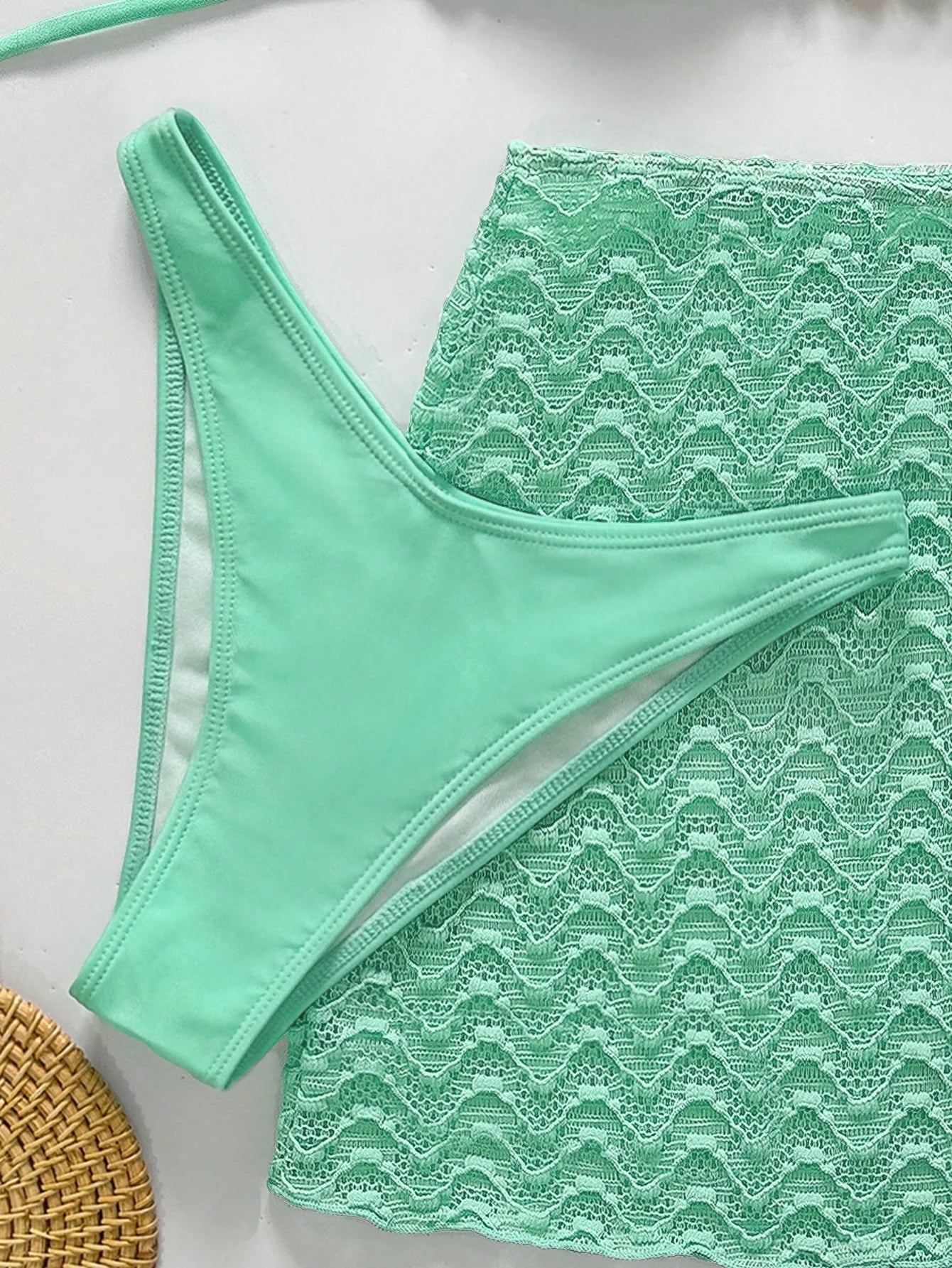 Conjunto de Biquíni 3 Peças Texturizado com Saia