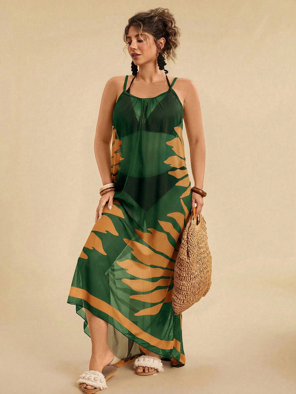 Saída de Praia Plus Size com Ziguezague