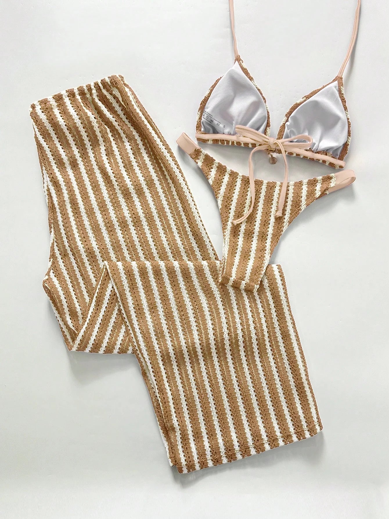 Conjunto de Biquíni Triangular com Top Longo 3 Peças
