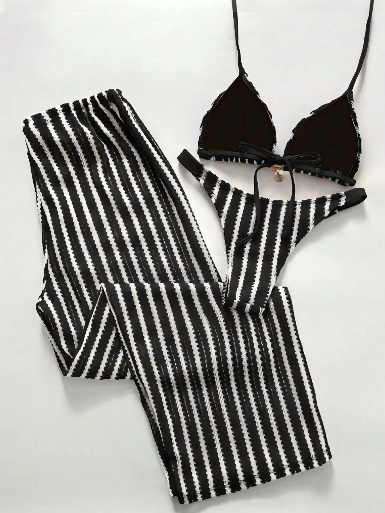 Conjunto de Biquíni Triangular com Top Longo 3 Peças