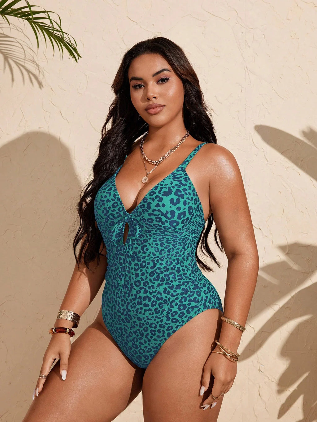 Maiô Plus Size Longo com Fivela