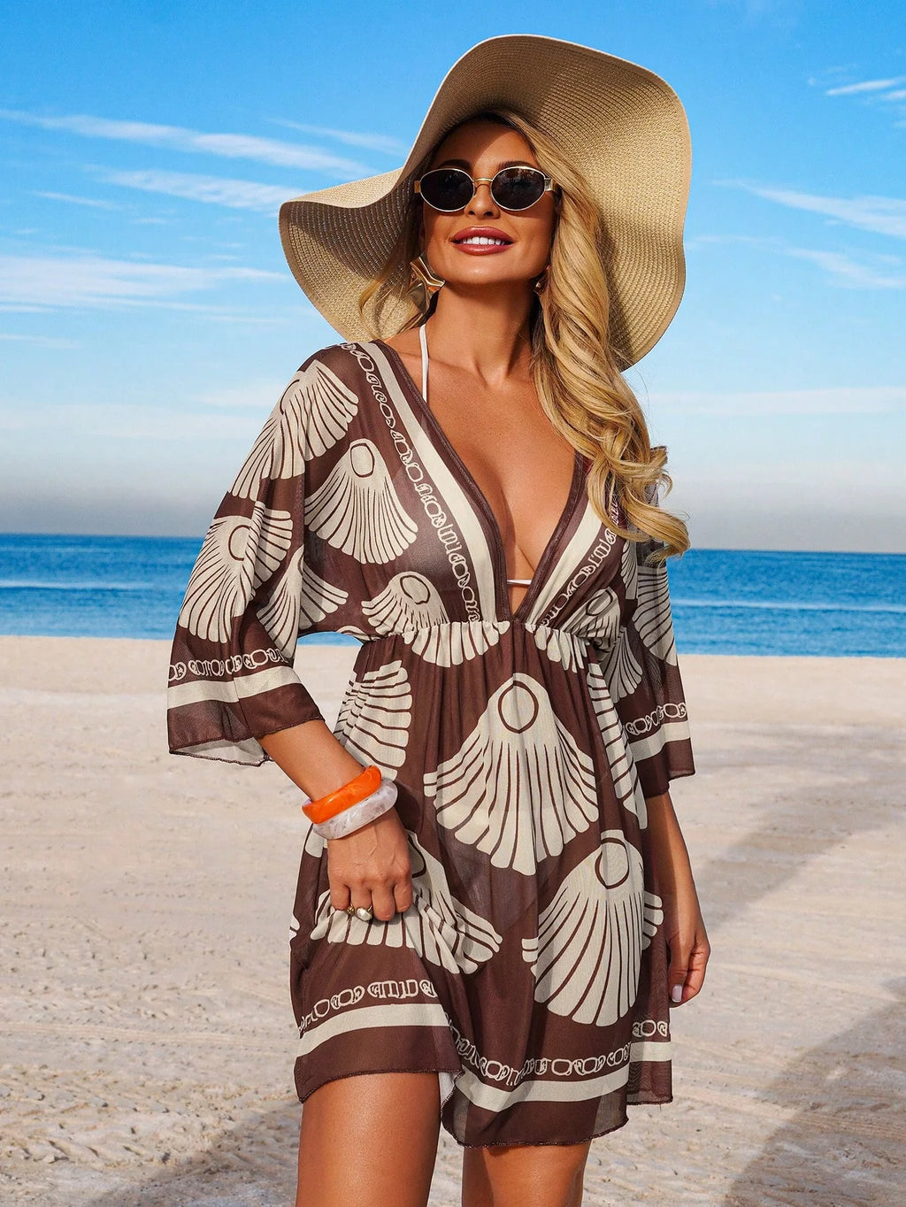 Saída de Praia Vestido Decote V com Meia Manga