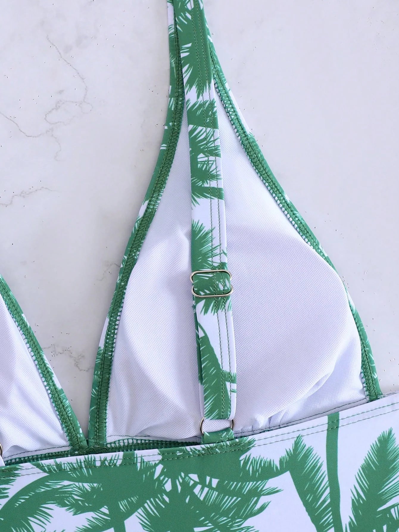 Tankini com Decote V e Costas Abertas