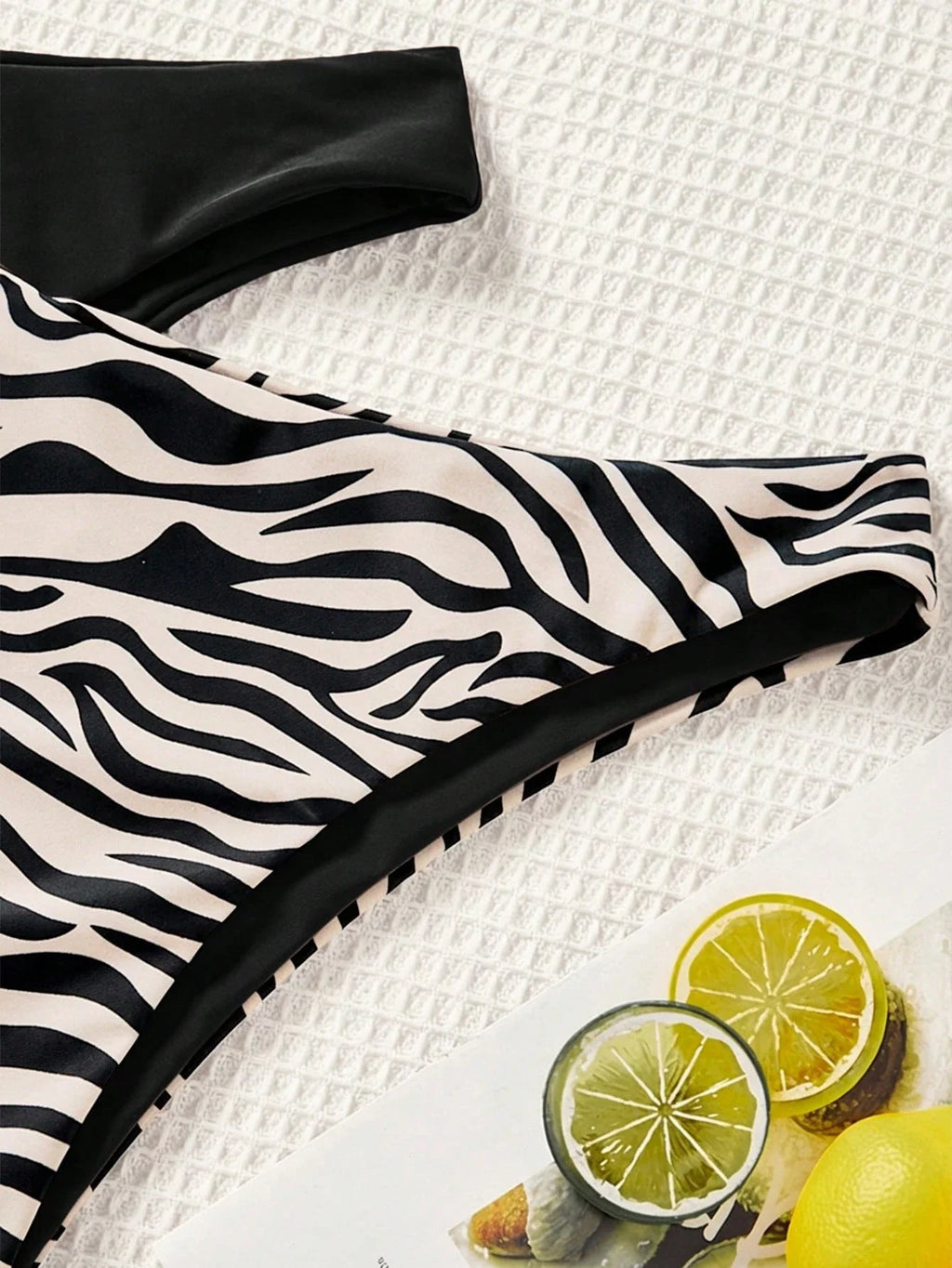 Conjunto Biquíni 3 Peças Zebrado com Tie Back