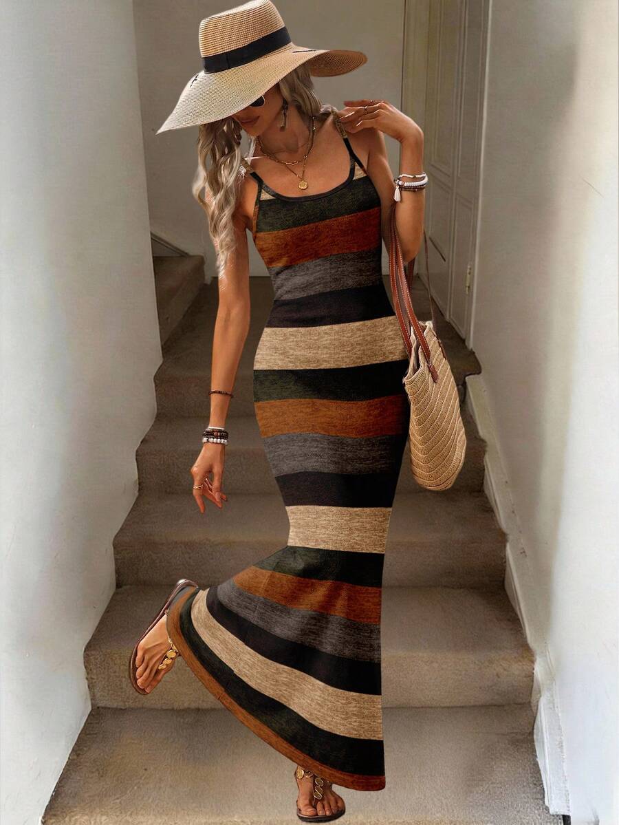 Vestido Maxi Listrado com Bainha Assimétrica - La Lecce