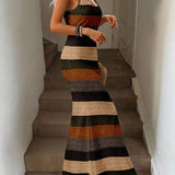 Vestido Maxi Listrado com Bainha Assimétrica