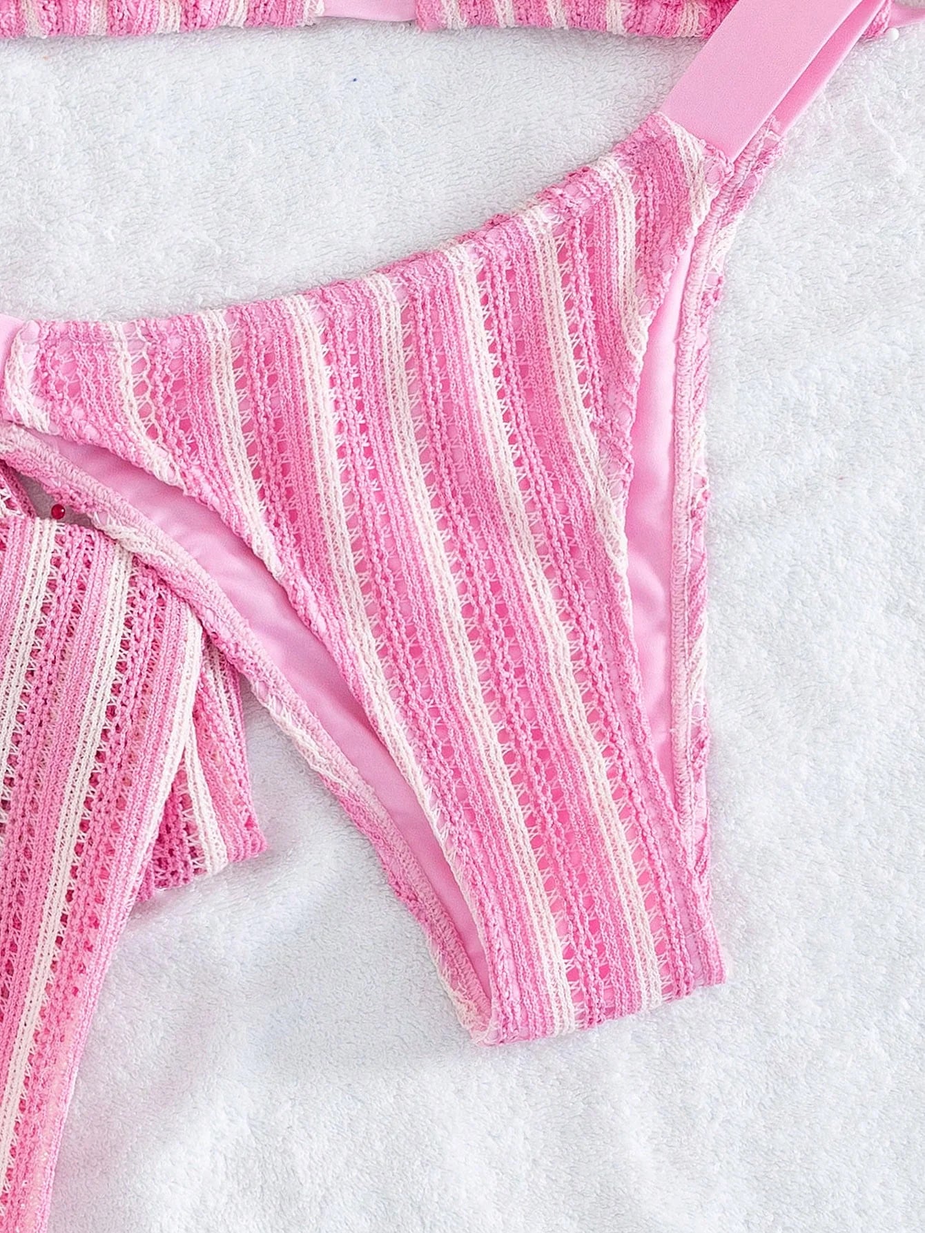 Conjunto de Biquíni 3 Peças Listrado com Top Frente-Única