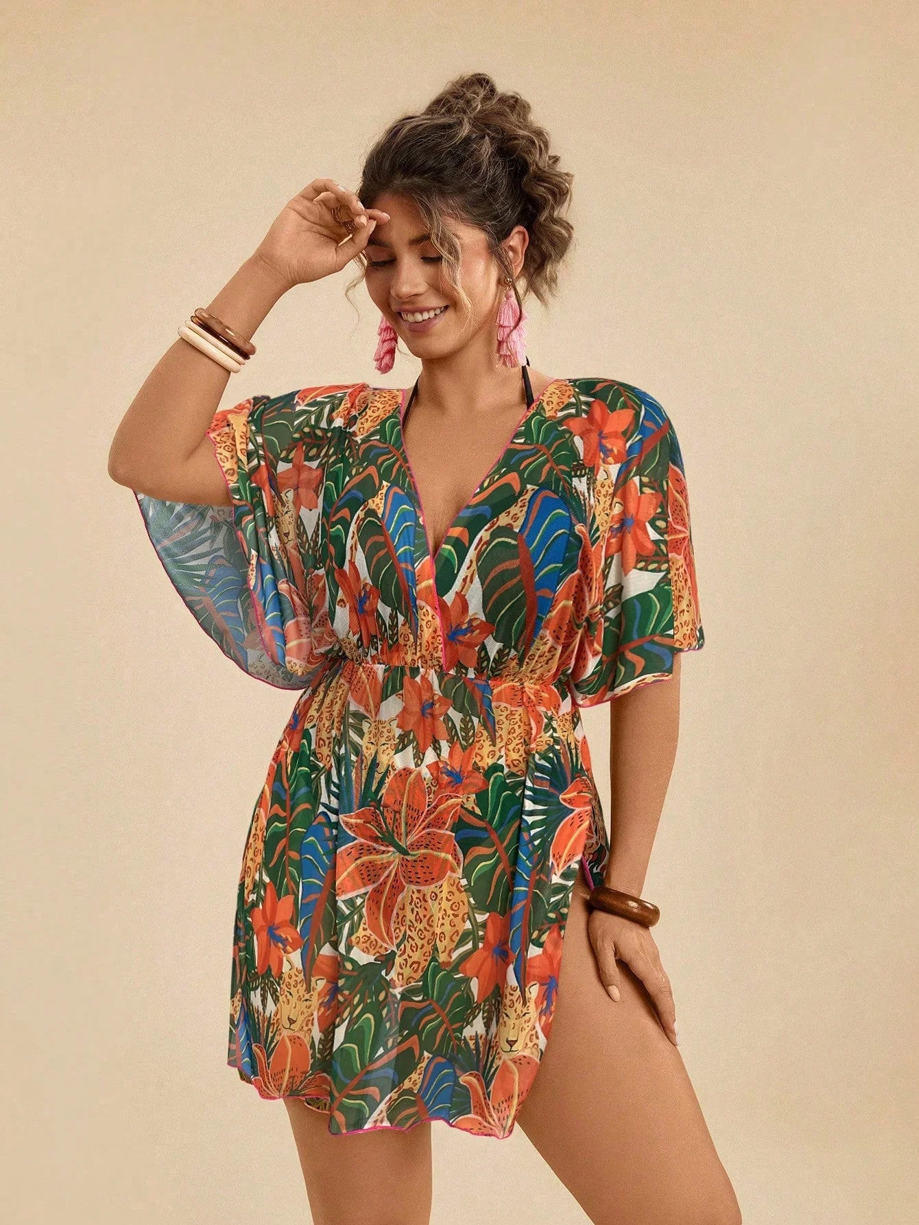 Saída de Praia Plus Size Tie Back