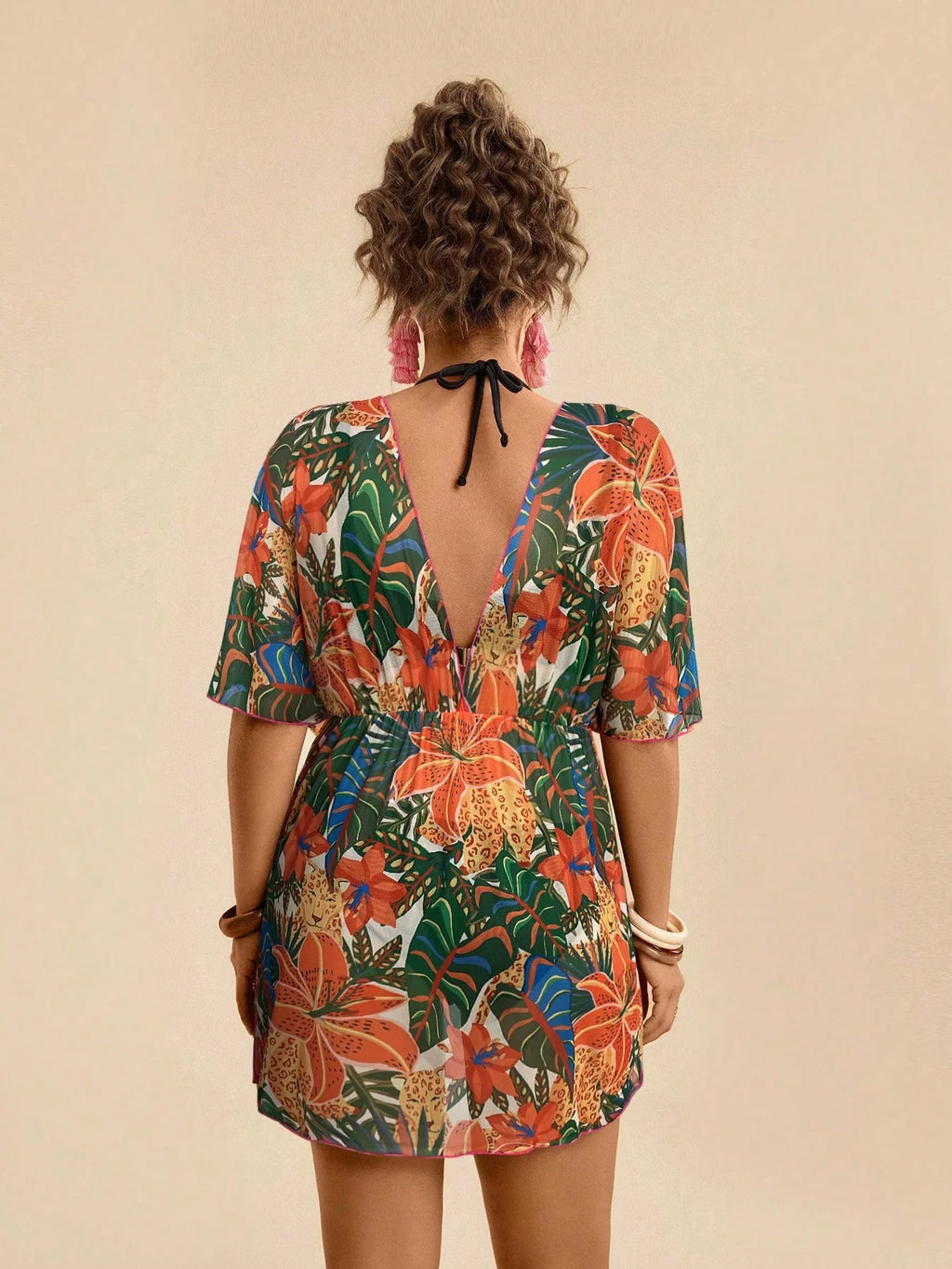 Saída de Praia Plus Size Tie Back