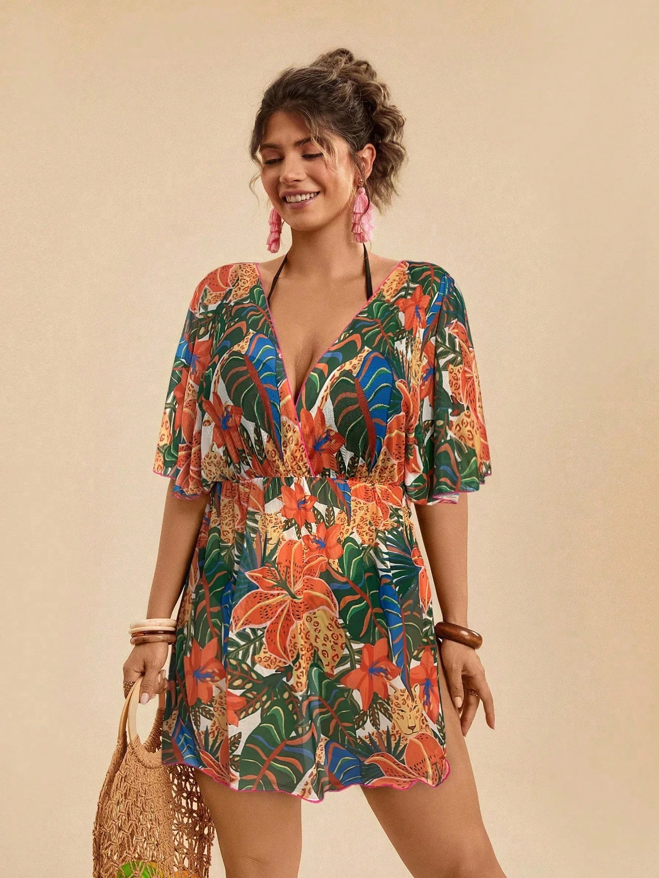Saída de Praia Plus Size Tie Back