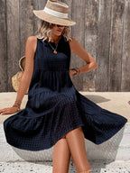 Vestido Midi Solto com Gola Redonda e Barra com Babado - La Lecce