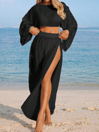 Conjunto de Praia 2 Peças com Cropped de Manga Longa e Saia com Fenda